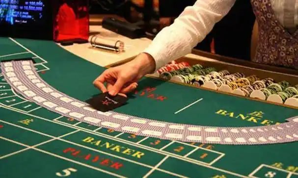 Hasil dadu live dengan kamera HD dan statistik permainan